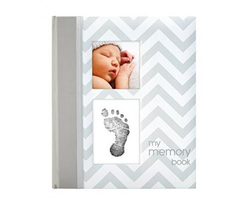 Pearhead Chevron: the Best Baby Memory Book