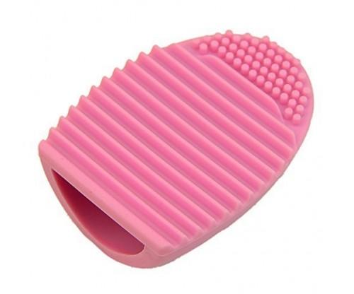 Cleaning MakeUp Brushes Cleaner