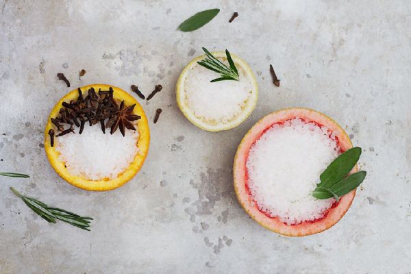 fruit rind and salt air freshener