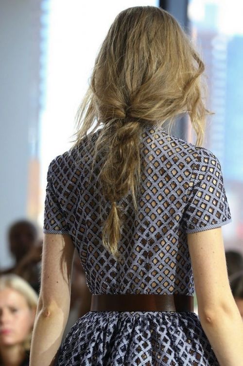 single loose braid