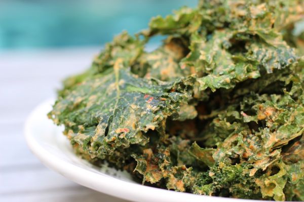 Kale and Spinach Chips