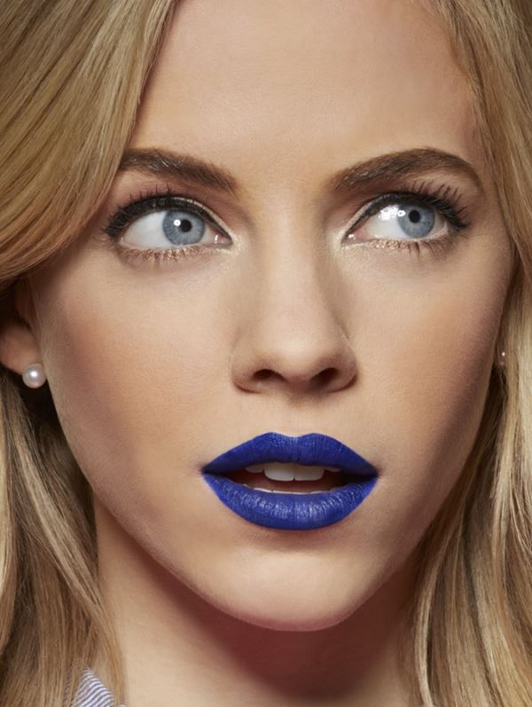 blue lipstick