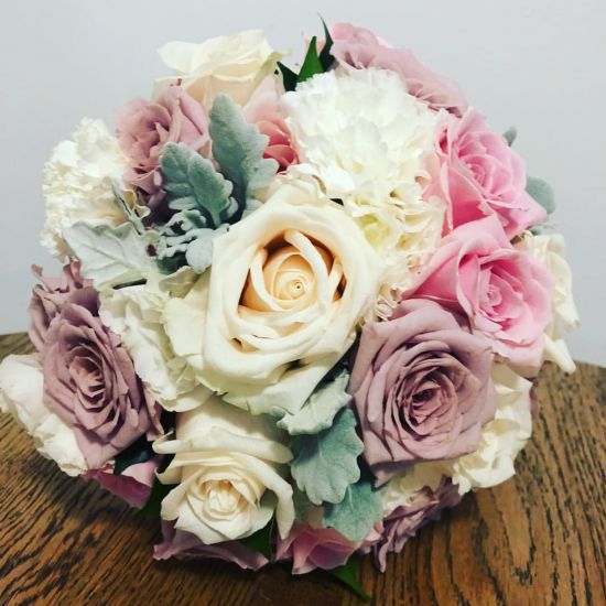 pastel and velvet wedding bouquet