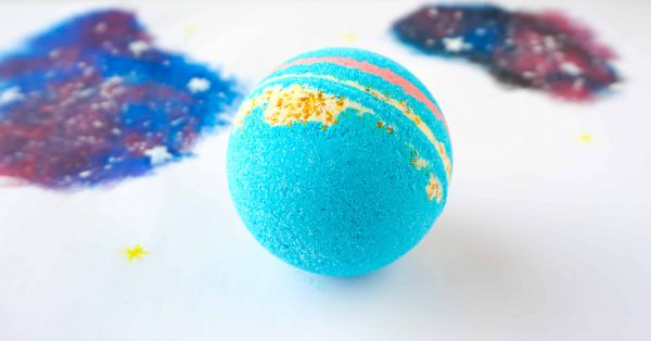 DIY Lush Bath Bombs