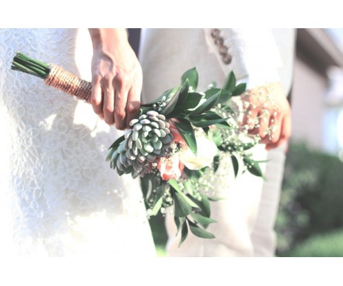 DIY Wedding Bouquet: The Best Flower Combinations According to Popular Florists