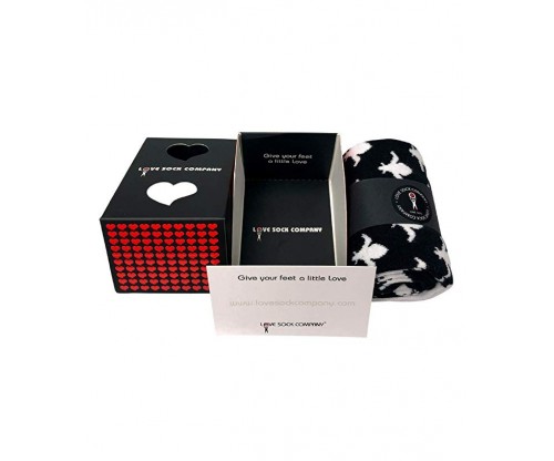 We Found 10 Groomsmen Socks Which are Probably Better than the Whole Outfit!