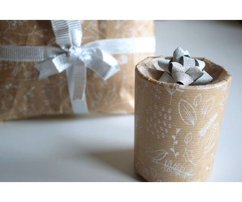 How to Gift Wrap a Circular Object