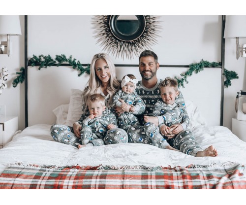 Best Matching Family Christmas Pajamas & Sets to Die For!