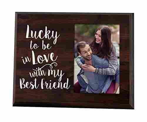 Elegant Signs – Lucky to be in Love – Picture Frame