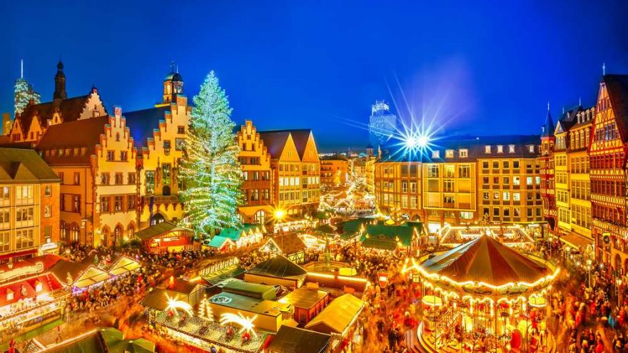 The 5 Best Christmas Markets in the US (Our Team's Picks!)