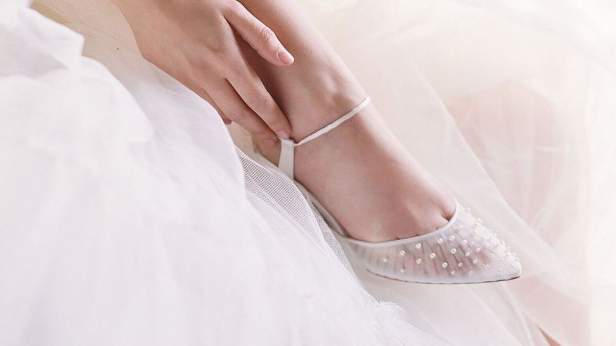 10 Wedding Flats That Will Make You Forget Any High Heel Option On Your List!