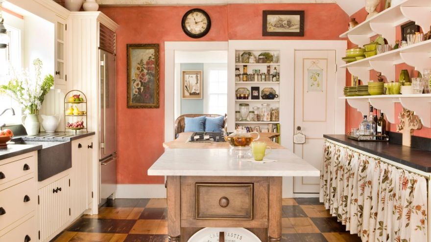 Kitchen Repainting Ideas That Won’t Break Your Bank