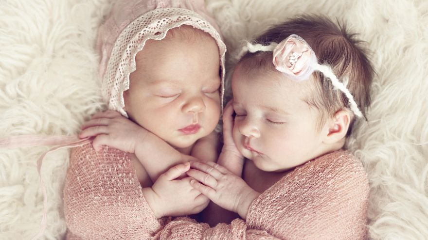 French Girl Names Special: Our 12 Favorite French Baby Girl Names!