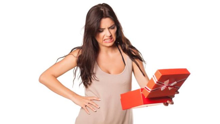 Gift Etiquette: What to Do With the Gifts You Don’t Like – Seriously Don’t Like!