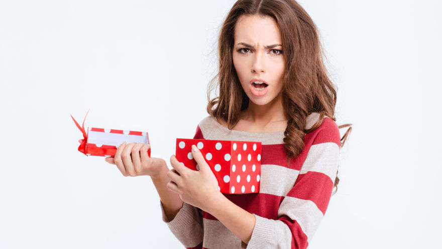 Gifts to Avoid When Shopping For Your Wife