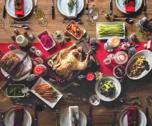 A List of Traditional Christmas Foods That Do Not Pack That Many Calories