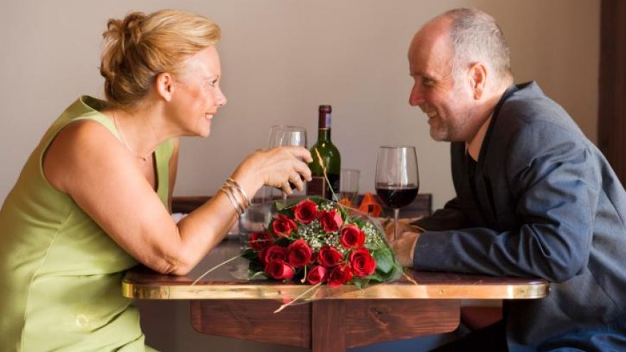 Mature Dating: Where to Start and are Dating Apps Useful?