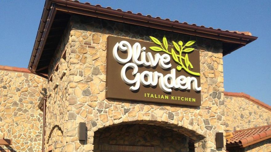 Our Favorite Picks from the Olive Garden Menu!